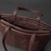 Geantă Calvin Klein Shopper, damă, cu textură, mâner scurt și logo metalic, culoare Terra